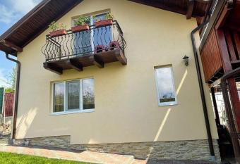 Casa Matei has Balcony rooms