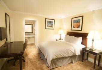 Bokai Garden Hotel has Balcony rooms