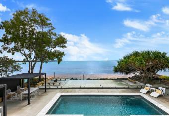 Octopus on Dudley has Balcony rooms