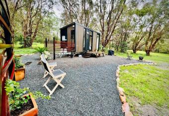 Paperbark Place allows 18 year olds to book a room