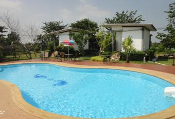 Baan Suan Thanwalai Khon Kaen has Balcony rooms