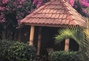 R  sidence Keur Fleurie S  n  gal has Balcony rooms