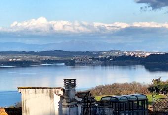 Controluce Casa Vacanze has Balcony rooms