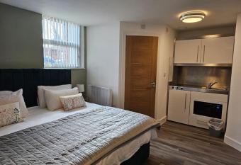 ZenZone Studio Flat allows 18 year olds to book a room