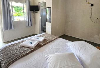 Morada Idalina allows 18 year olds to book a room