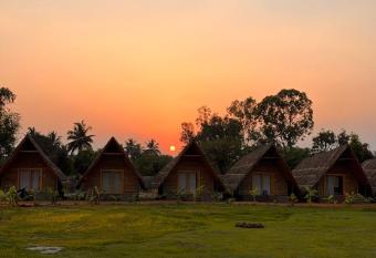 Tropical Hampi has Balcony rooms