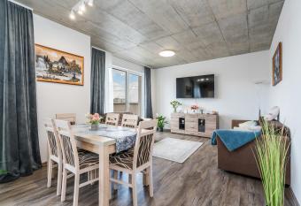 Perla Hradce 402 has Balcony rooms