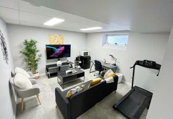 Private Basement Suite with comfort allows 18 year olds to book a room