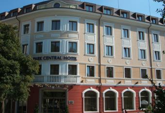 Hotel Park Central has Balcony rooms