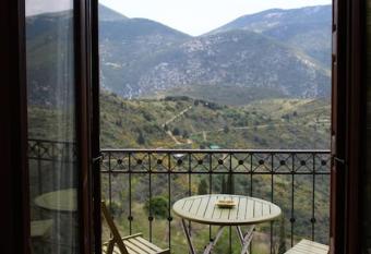 Chrysanthemo House allows 18 year olds to book a room