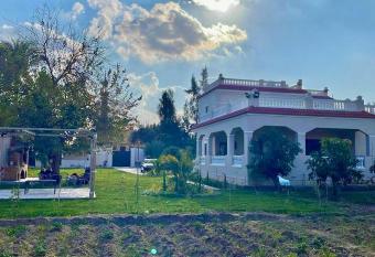 4-BRS Entire FarmHouse in Ismailia lGreen Paradise has Balcony rooms