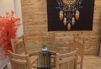 Louran Residence Hotel Apartments allows 18 year olds to book a room