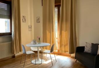 La casa di Amalia has Balcony rooms