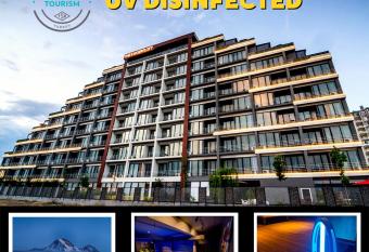 The Kayseri Loft Hotel has rooms with a private hot tub