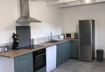 APPARTEMENT T2 + TERRASSE has Balcony rooms