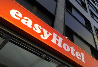 easyHotel Frankfurt City Center allows 18 year olds to book a room