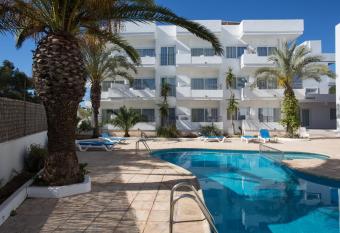 Apartamentos Costamar II has Balcony rooms