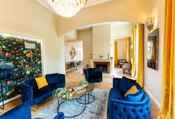 Villa Magnolia Wissembourg allows 18 year olds to book a room