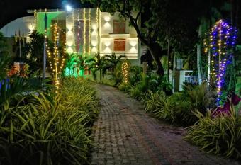 Avanya Hotel And Reception Hall has Balcony rooms