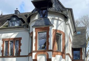 Grillo31 Erdgeschosswohnung allows 18 year olds to book a room