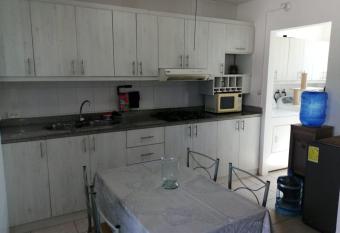 Arenys IV has rooms with a private hot tub