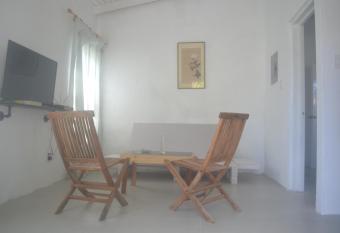 Cozy Tropical Escape no 112 has Balcony rooms