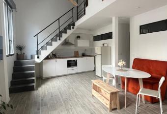   U-LAC loft r  nov   en 2024 allows 18 year olds to book a room