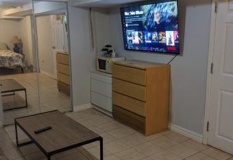 Nepean Luxury has Balcony rooms