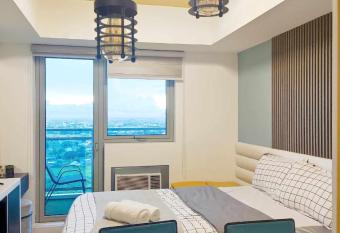 Happy Modern Studio in Azure has Balcony rooms