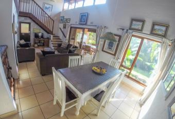 San Lameer Villas Three Bedroom --&-- Two Bedroom allows 18 year olds to book a room