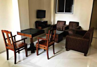 SKYLARK STUDIO 2 has Balcony rooms