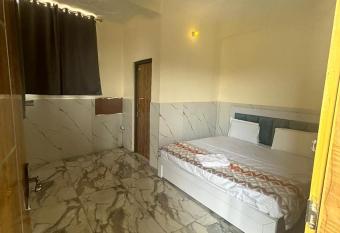 Moonlight hotel has Balcony rooms