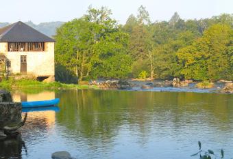 Moulin du Daumail has Balcony rooms