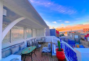 Dar Dahbia has Balcony rooms