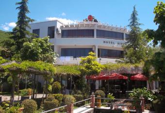 SIRENA HOTEL has Balcony rooms