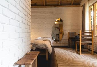 Secluded Himalyan view villa - Thhpsociety has Balcony rooms