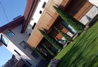 Casa Borgo has Balcony rooms