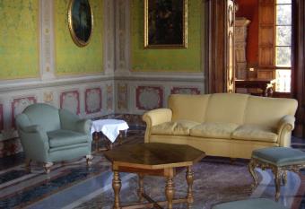 Villa Benni B&B has Balcony rooms