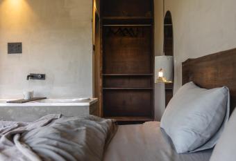 Exstasy s villa has rooms with a private hot tub