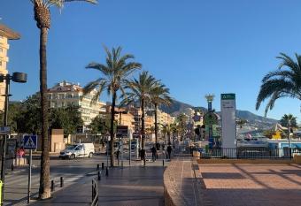 Puerto I allows 18 year olds to book a room