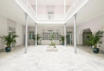 Urban Palace- Adults Only allows 18 year olds to book a room