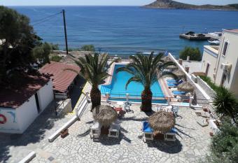 Agelica Apartments has Smoking/Balcony rooms