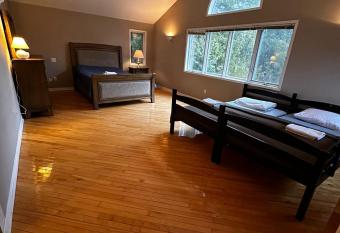 Presidential Suite at Woodstock Villa has Balcony rooms