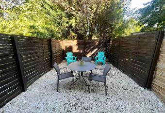 Inna - Studio avec ext  rieur , wifi et netflix has Balcony rooms