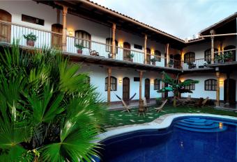 Hotel Patio del Malinche has Balcony rooms