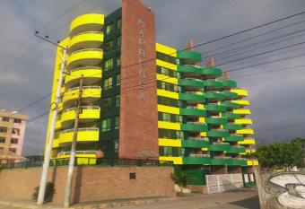 Departamento MARBENSA con piscina en ATACAMES, ESMERALDAS has Balcony rooms