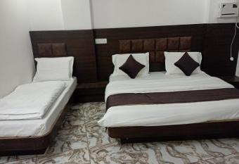 the relax in hotel has Balcony rooms