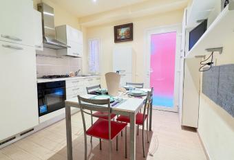 Casa Dolce Casa has Balcony rooms