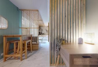 Le Vert Neuilly - Proche Paris / Netflix has Balcony rooms