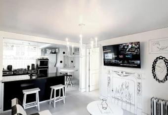 The 2D Spot! allows 18 year olds to book a room